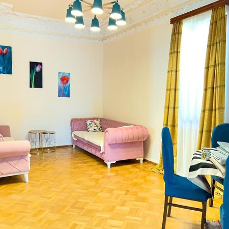 Apartment Deme Kutaisi Exterior photo